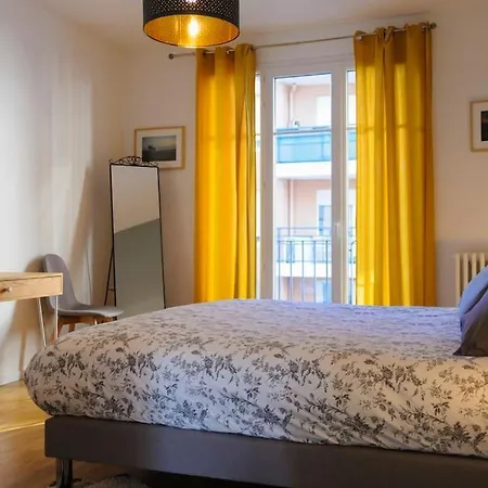 Traversant Elegant - Parking Prive Apartment Lyon